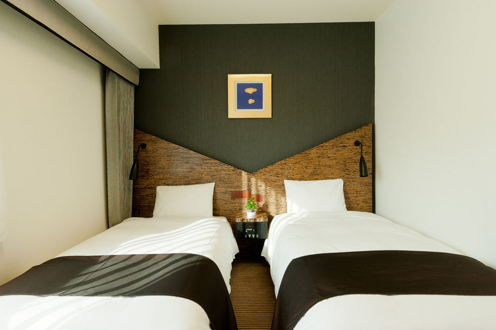 Hotel Villa Fontaine Tokyo-Ueno Okachimachi Екстериор снимка